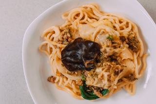 Sauce aux champignons et parmesan pour ravioles : recette crémeuse d'Aurélia
